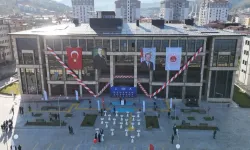 Trabzon Araklı'ya modern adalet binası törenle açıldı