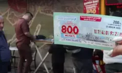 Yılbaşı biletlerine ilgi yoğun! Rekor ikramiye 800 milyon TL ile ne alınır?