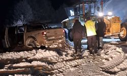 İnegöl'de Mahsur kalan vatandaşlar kurtarıldı