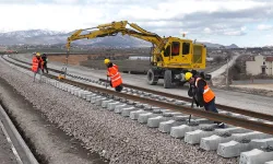 Ankara-İzmir Hızlı Tren hattında hummalı çalışma