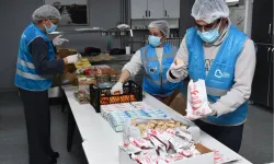 Balıkesir'de çocuklara beslenme desteği sürüyor