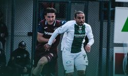 Bursaspor Trabzon deplasmanında yara aldı