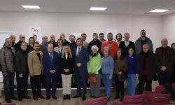 Cumhuriyet'in kuruluşunda basının kritik rolü İzmit'te anlatıldı