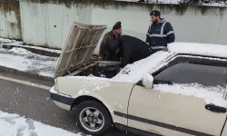 İzmit Belediyesi kar mesaisinde!