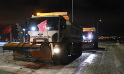 Kayseri Kocasinan'da kar mesaisi aralıksız sürüyor