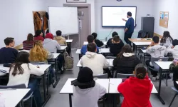 Kocaeli Büyükşehir liselileri yazılı sınavlara hazırlıyor