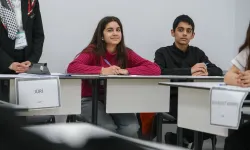 Kocaeli'de gençler, geleceğe Büyükşehir'le hazırlanıyor