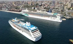 Kruvaziyer yolcusu 2 milyonu aştı... Kuşadası Limanı zirvede