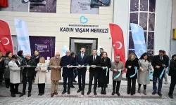 Manyas Kadın Yaşam Merkezi hizmete açıldı