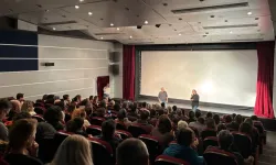 Özcan Alper 'Erken Kış' filmiyle Nilüfer'de sinemaseverlerle buluştu