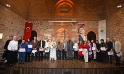 Orhan Veli’nin Şiir Dolu Hayatı Bursa Osmangazi’de Sahnelendi