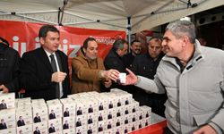 Başkan Aydın, Berat Kandili’nde Vatandaşlarla Buluştu