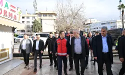 Balıkesir'de Başkan Akın lodosun vurduğu Körfez'de