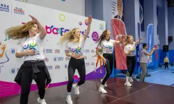 Bursa'da kadınlar zumba ile enerji depoladı