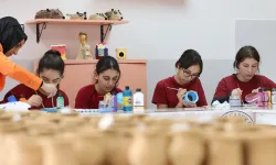 Bursa'da ortaokul öğrencileri çömlek yapımıyla tanıştı