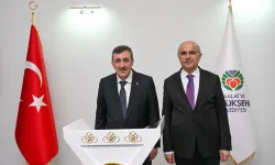 Malatya Büyükşehir'in kütüphane çalışmasına tebrik