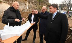 Başkan Aydın Hisar’da Tarihe Sahip Çıkıyor