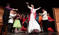 Osmangazi Belediyesi, 'Deli Ayten' ile Bursalı sanatseverleri buluşturdu