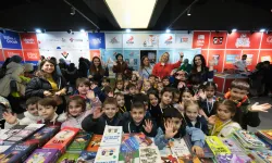 Sakarya Çocuk Edebiyat Fuarı tarihe geçti