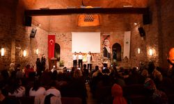 Bursa Osmangazi Belediyesi Engel Tanımayan Yüreklerle Milli Ruhu Yansıttı