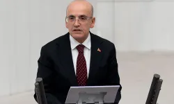 Bakanı Şimşek: Akaryakıttaki artışın vergi yükünü geçici hafifletiyoruz