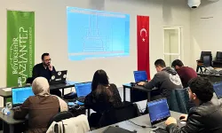 Gaziantep'te gençler iftardan sahura teknolojiyle buluşuyor