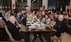 Kızılay Bornova'dan vefa gecesi