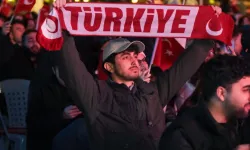 Kocaelililer, Romanya zaferini dev ekranda yaşadı