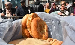 Manisa Gördesliler'den iki saatte 2 bin pide