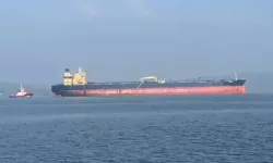 1915 Çanakkale Köprüsü önlerinde arızalanan tanker güvenli bölgeye çekildi