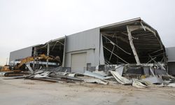 Bursa Nilüfer’de 4 bin metrekarelik kaçak depo yıkıldı
