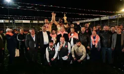 Balıkesirli güreşçi Enes Doğan Kepez'de tarih yazdı