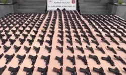 Jandarma'dan dev operasyon... 1.107 ruhsatsız tabanca ele geçirildi