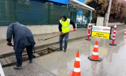 Kocaeli'de mazgallar tek tek temizleniyor