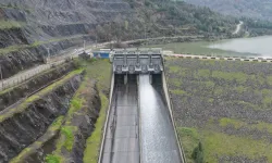 Kocaeli'nin fazla suyu Sapanca Gölü'ne aktarılıyor