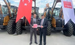 Kütahya Belediyesi'ne TBB'den yeni iş makinesi desteği