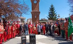 Pazaryeri'nden CHP'li vekillere mehterli gönderme