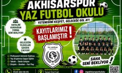 Akhisar Spor'da yaz futbol okulu kayıtları sürüyor