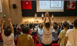 Bornova'da sağlık seferberliği büyüyor