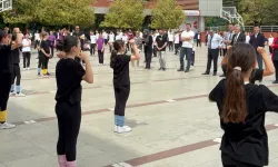 Bursa'da öğrenciler sağlıklı yaşam için hareket etti