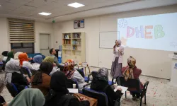 Konya'da Çocuk Mektebi'nde ailelere eğitim semineri