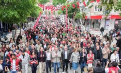 Manisa'da Başkan Dutlulu emekçilerle omuz omuzaydı