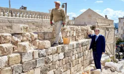 Midyat'ta tarihi doku 'katori' taşıyla hayat buluyor