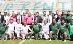 Osmangazi'den veteran yıldızları buluşturan turnuva