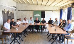 İnegöl Kafkasspor yönetimi basınla bir araya geldi