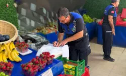 İnegöl'de zabıta ekiplerinden manav denetimi