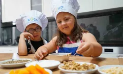 DOSD Meram'ın özel çocuklarından aşure etkinliği