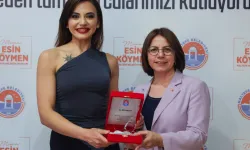 İstanbul Maltepe'de Başkan Köymen başarılı sporcularla buluştu
