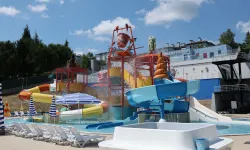 Kocaeli'de İzmit'te Aquaparkı yaz sezonunu açıyor