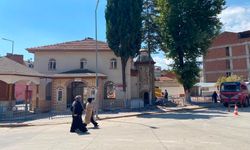 İnegöl’de Boşnak Camii’nin Yıkımına Başlandı